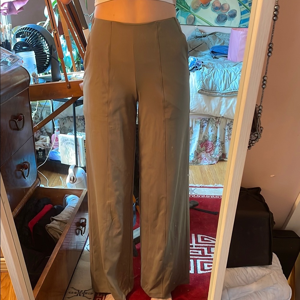 Olive Green Women's Wide-Leg Active Pants